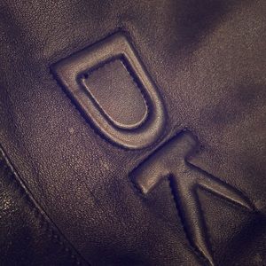 DK Leather drawstring back pack